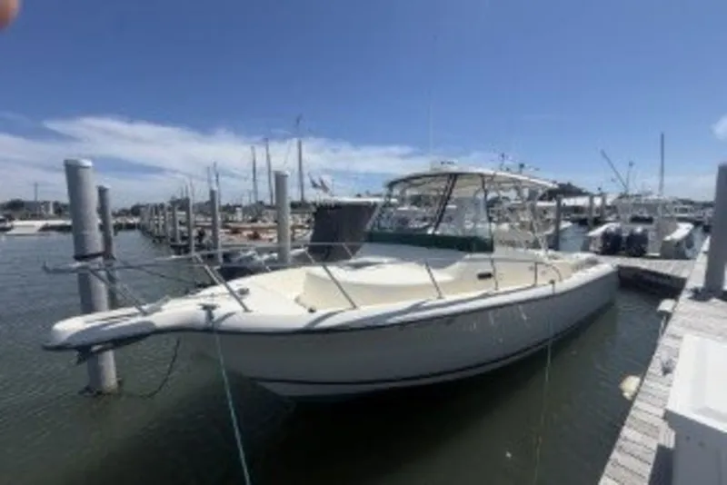 The Image of Pursuit 2870 Offshore Center Console 2000 - 0