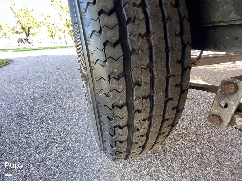 Slide: The Image of Scarab 255 SE Platinum 2017 - 13089612