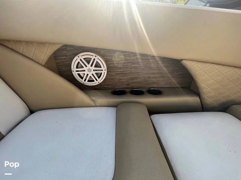 Slide: The Image of Speakers - 13089660