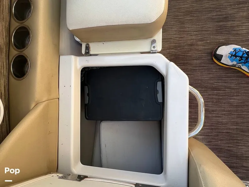 Slide: The Image of Scarab 255 SE Platinum 2017 - 13089661