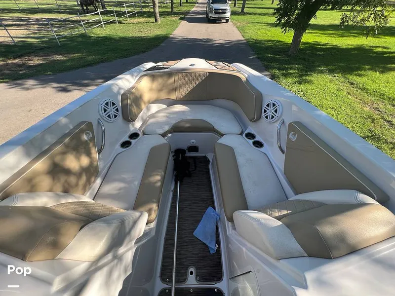 Slide: The Image of Scarab 255 SE Platinum 2017 - 13089693