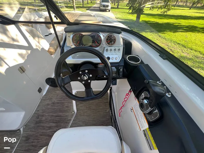 Slide: The Image of Scarab 255 SE Platinum 2017 - 13089702