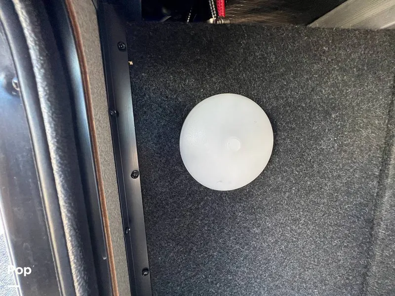 Slide: The Image of Scarab 255 SE Platinum 2017 - 13089706