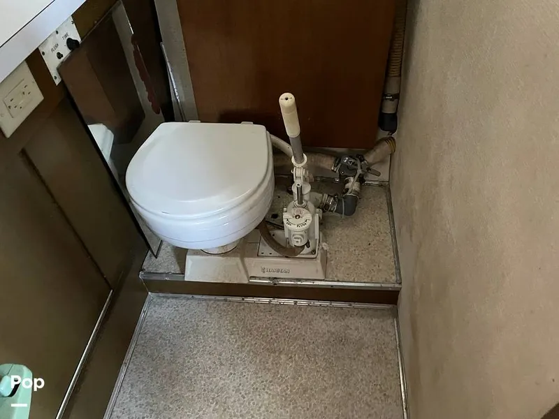 Slide: The Image of Chris-Craft 34 Constellation 1965 - 9925649