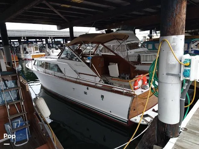 Slide: The Image of Chris-Craft 34 Constellation 1965 - 9821059