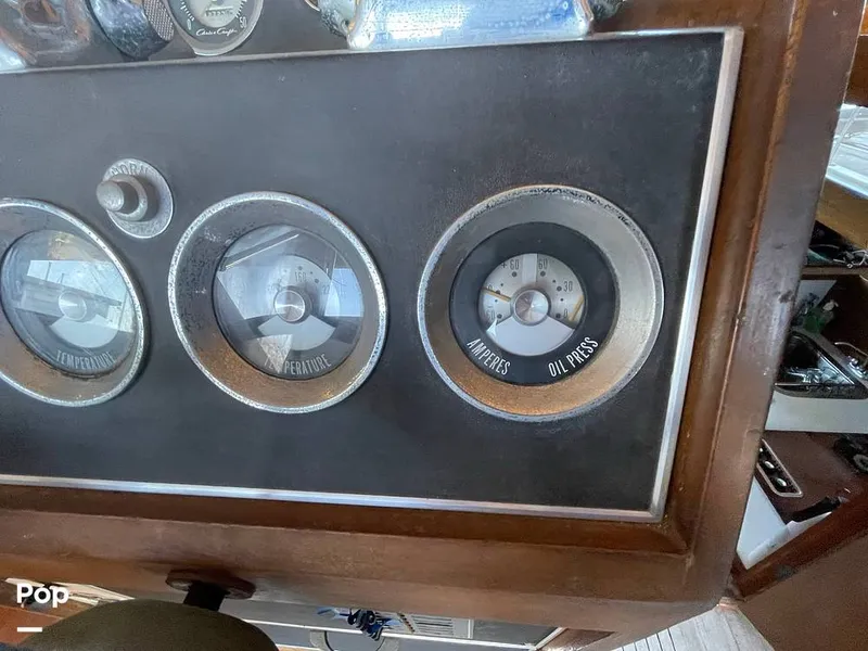 Slide: The Image of Chris-Craft 34 Constellation 1965 - 9925530