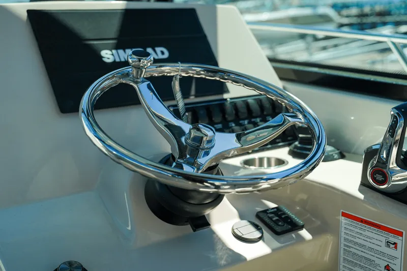Slide: The Image of Boston Whaler 285 Conquest 2025 - 20
