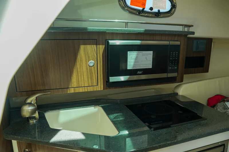 Slide: The Image of Boston Whaler 285 Conquest 2025 - 27