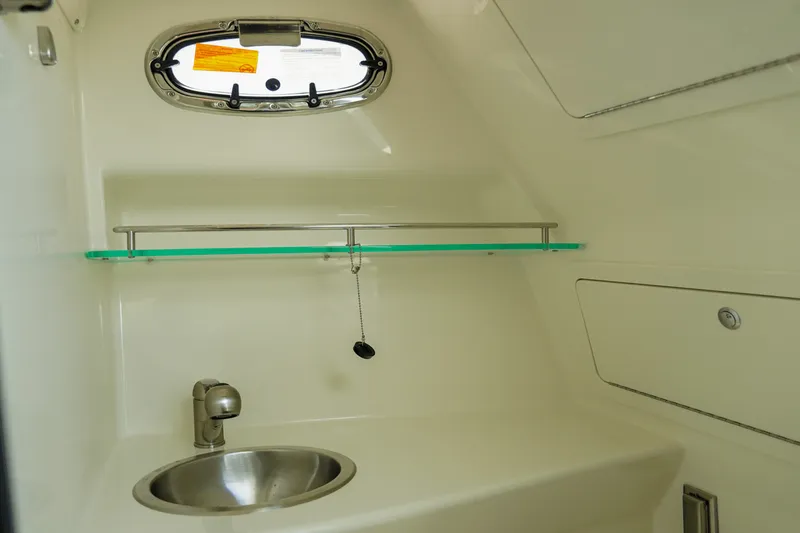 Slide: The Image of Boston Whaler 285 Conquest 2025 - 33