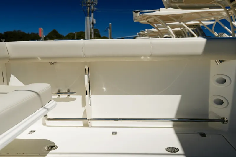 Slide: The Image of Boston Whaler 285 Conquest 2025 - 36