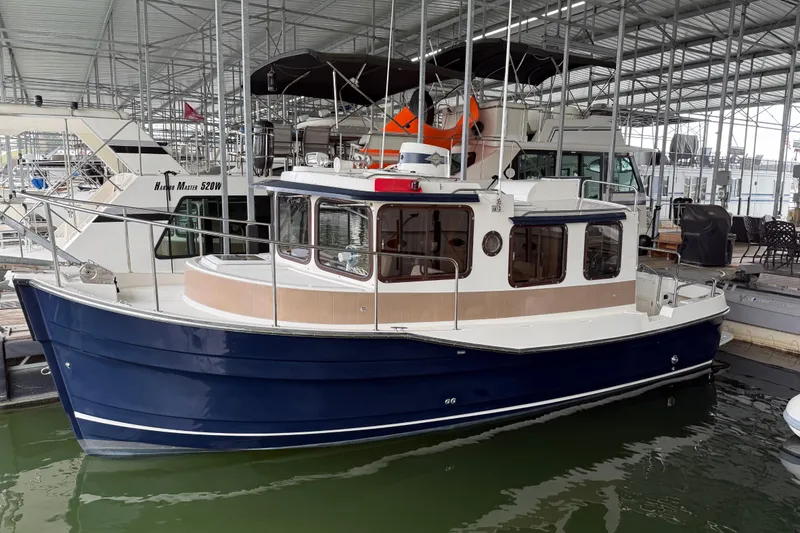 The Image of Ranger Tug R-25 2008 - 0