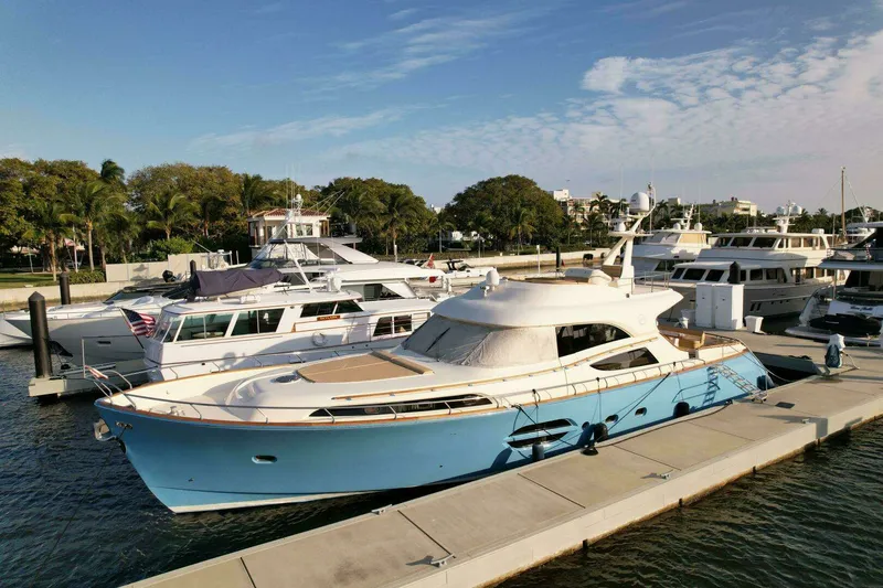 The Image of Model 74' Dolphin Category Motor Yachts 2006 - 0