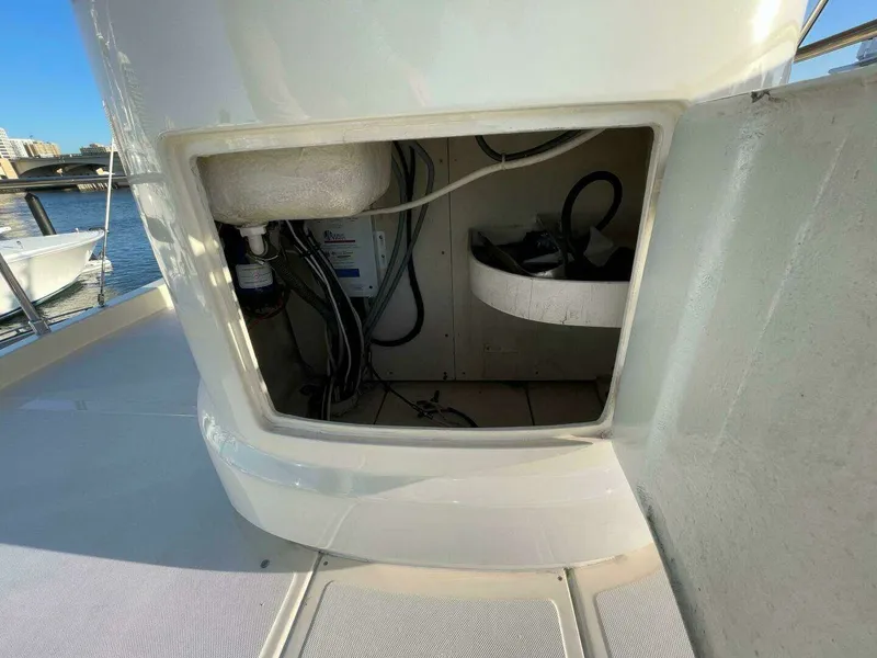 Slide: The Image of Model 74' Dolphin Category Motor Yachts 2006 - 43