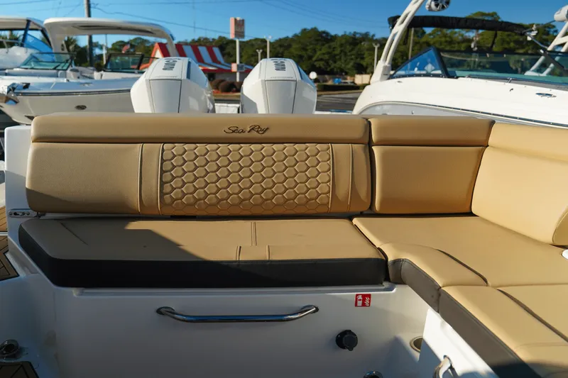 Slide: The Image of Sea Ray SDX 290 Outboard 2025 - 25