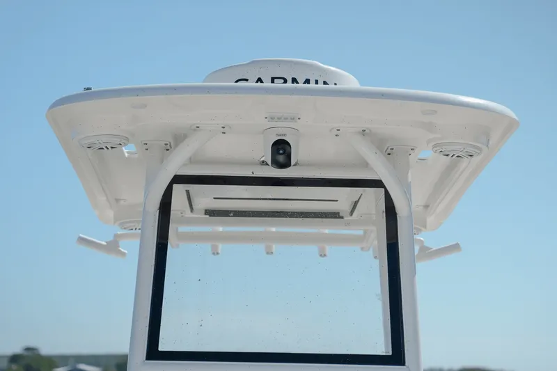 Slide: The Image of Caymas 281 HB TWIN 2025 - 8