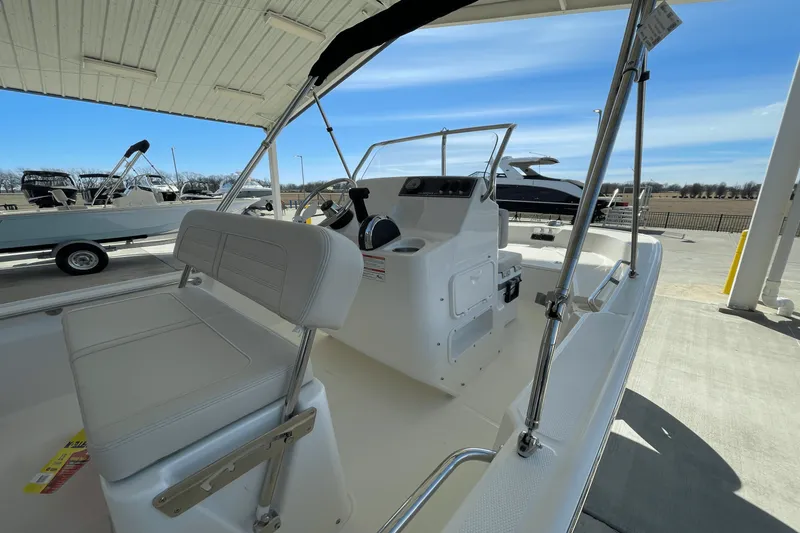 Slide: The Image of Boston Whaler 150 Montauk 2025 - 3