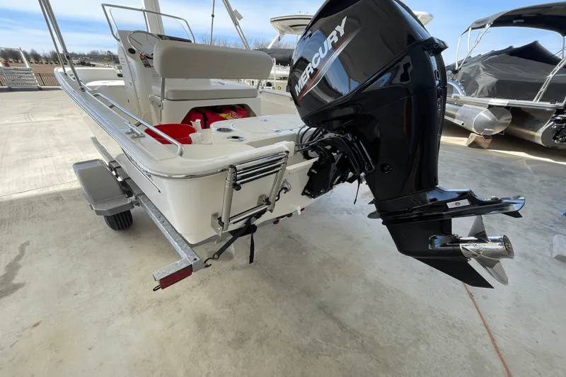 Slide: The Image of Boston Whaler 150 Montauk 2025 - 6