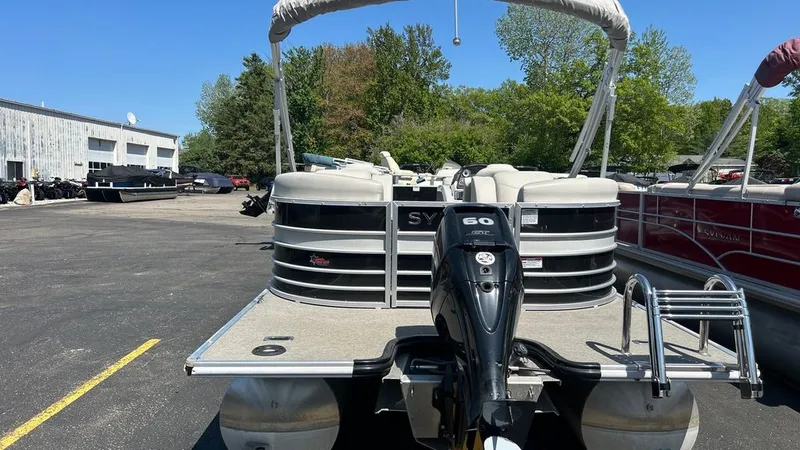 Slide: The Image of Sylvan 8522 Mirage LZ LE 2018 - 4