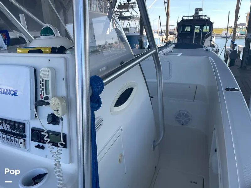 Slide: The Image of Out Rigger - 9733518