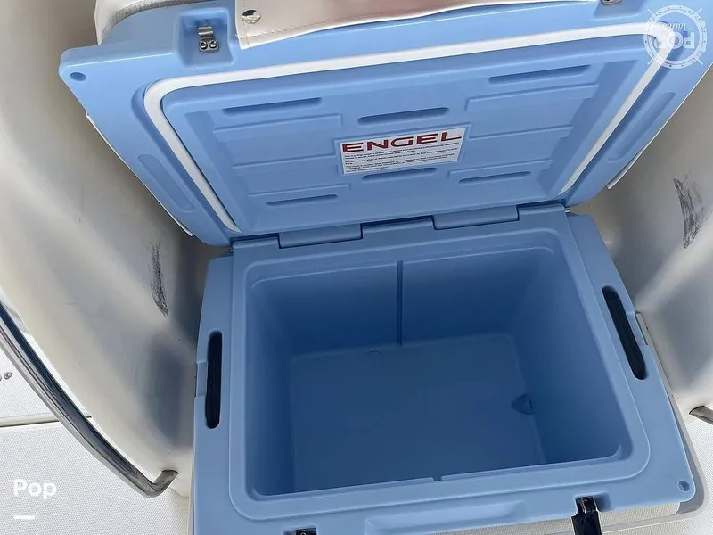 Slide: The Image of Center Console - 9736499