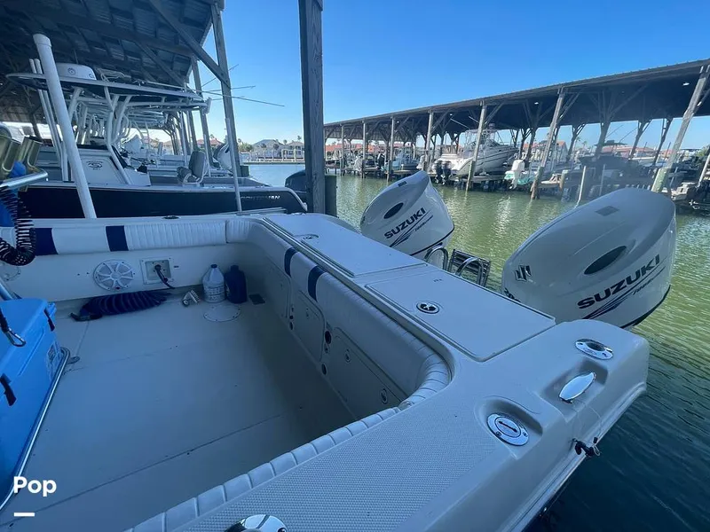 Slide: The Image of Transom Fish Boxes - 9733196