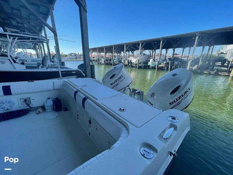 Slide: The Image of Transom Fish Boxes - 9733199