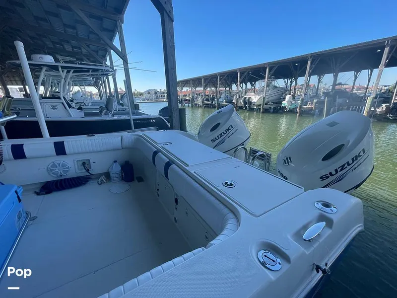 Slide: The Image of Transom Fish Boxes - 9733201