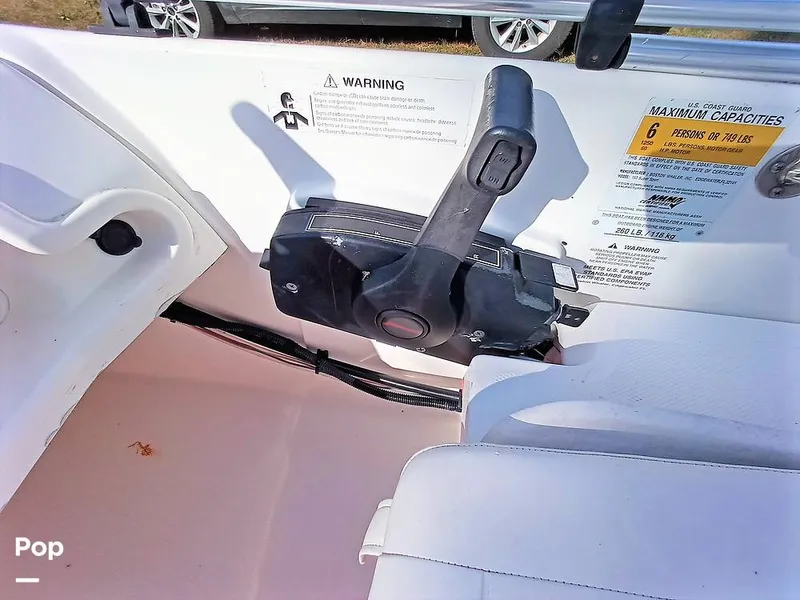 Slide: The Image of Boston Whaler 150 SUPER SPORT 2012 - 9641031