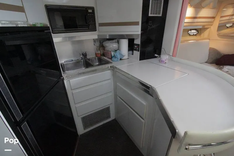 Slide: The Image of Wellcraft Portofino 4300 1988 - 9679506