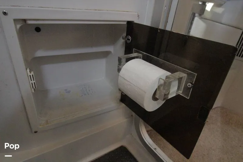 Slide: The Image of Wellcraft Portofino 4300 1988 - 9679587