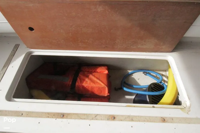 Slide: The Image of Compartment Storage - 9679278