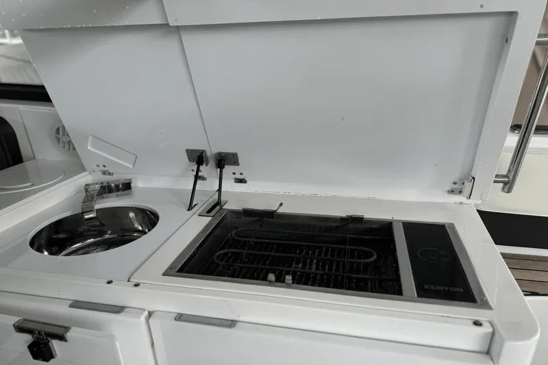 Slide: The Image of Cobalt A40 2014 - 28