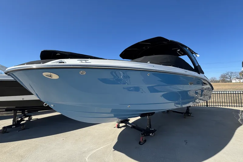 The Image of Sea Ray SDX 250 Surf 2025 - 0