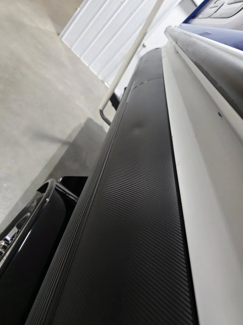 Slide: The Image of Premier 270SS 2022 - 12