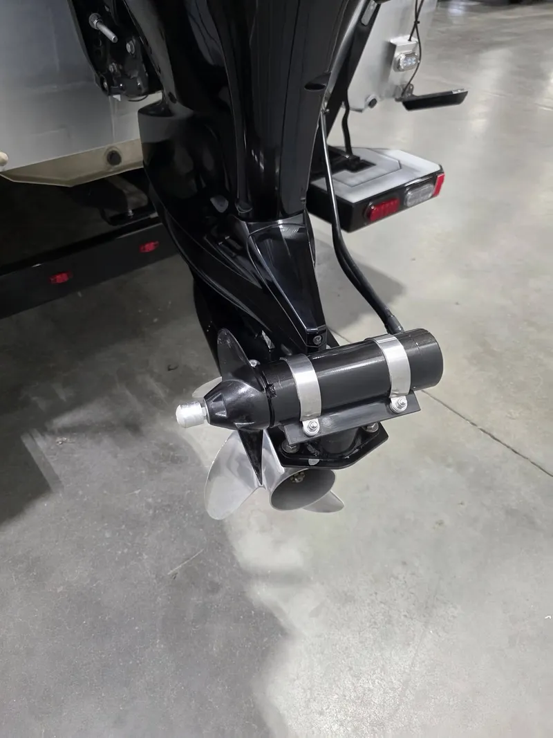 Slide: The Image of Premier 270SS 2022 - 21