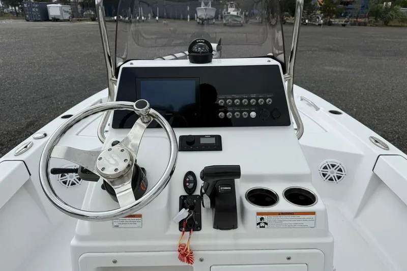 Slide: The Image of Sportsman Masters 207 Bay Boat 2022 - 11