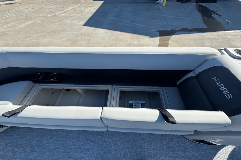 Slide: The Image of Harris 250 Cruiser 2025 - 8