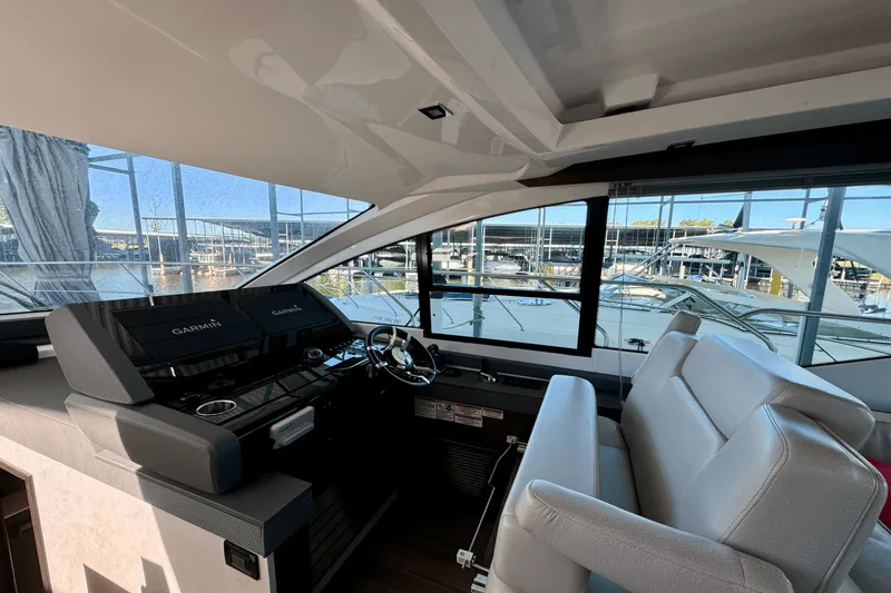 Slide: The Image of Cruisers 50 CANTIUS 2018 - 14