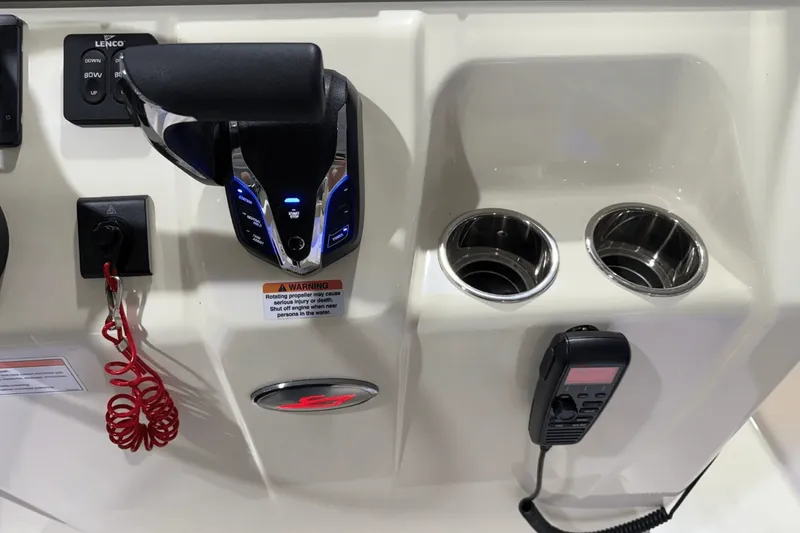 Slide: The Image of Scout 215 XSF 2024 - 11