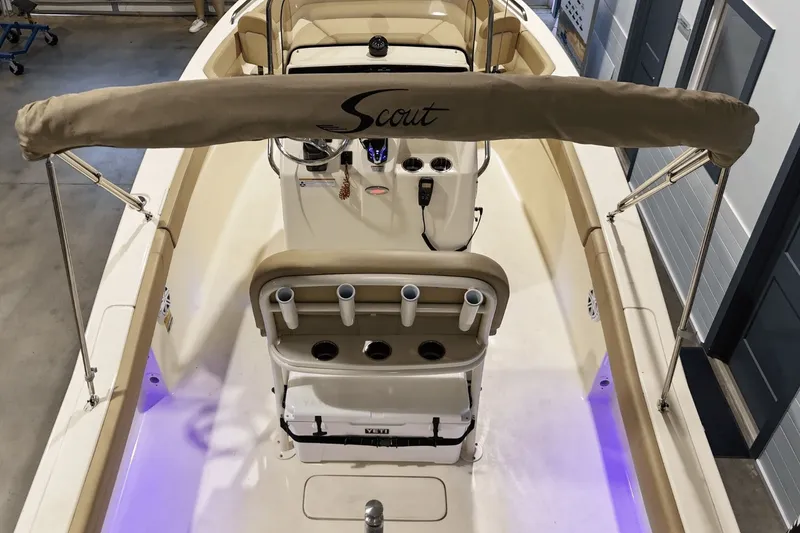 Slide: The Image of Scout 215 XSF 2024 - 14