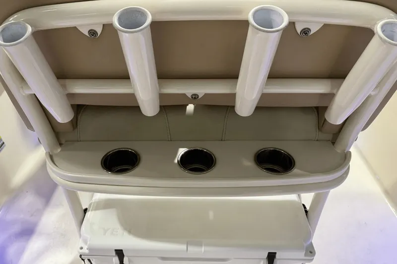 Slide: The Image of Scout 215 XSF 2024 - 15