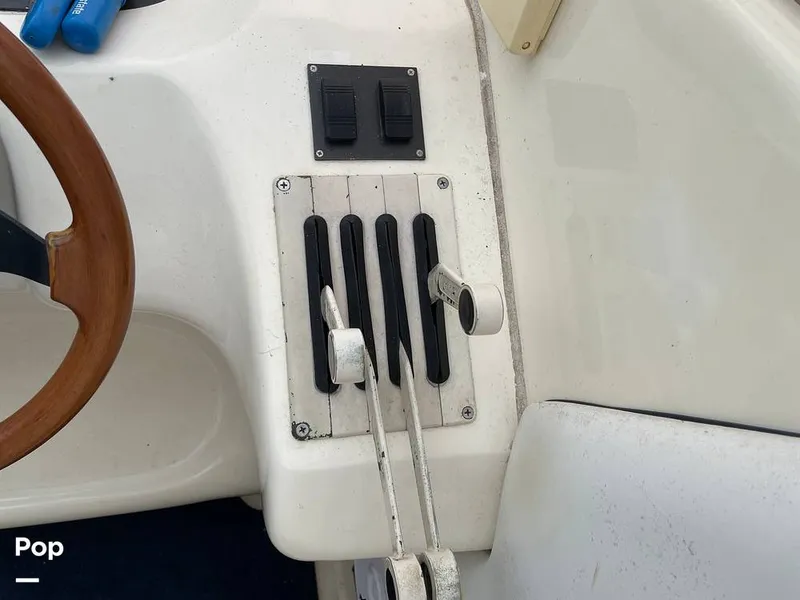 Slide: The Image of Sunseeker Hawk 31 1995 - 9843719