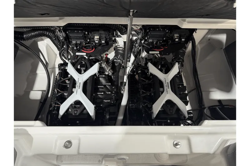 Slide: The Image of Yamaha AR250 2025 - 5