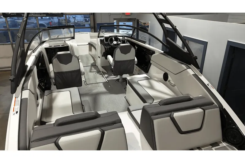 Slide: The Image of Yamaha AR250 2025 - 8