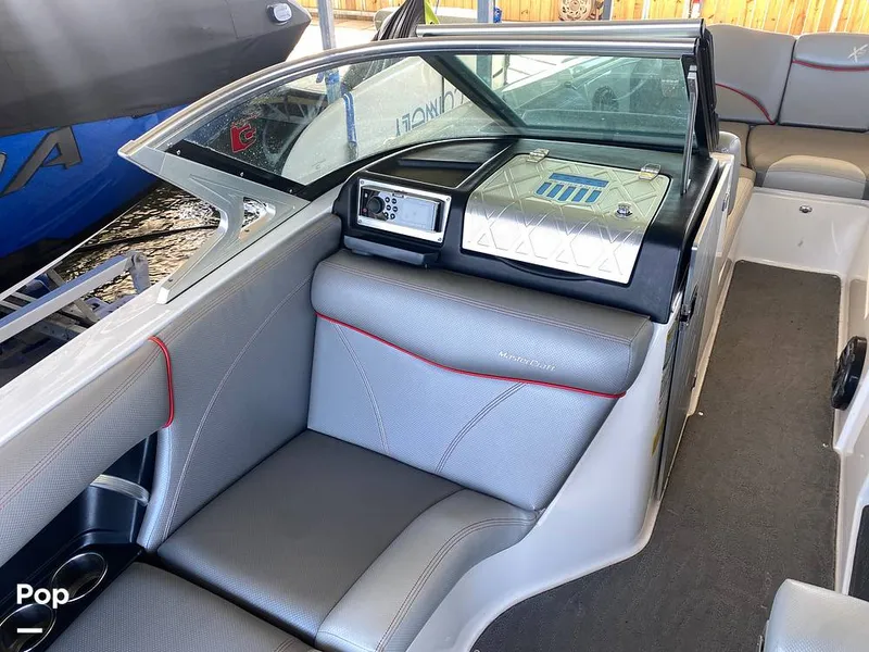 Slide: The Image of Mastercraft X46 2016 - 9903675