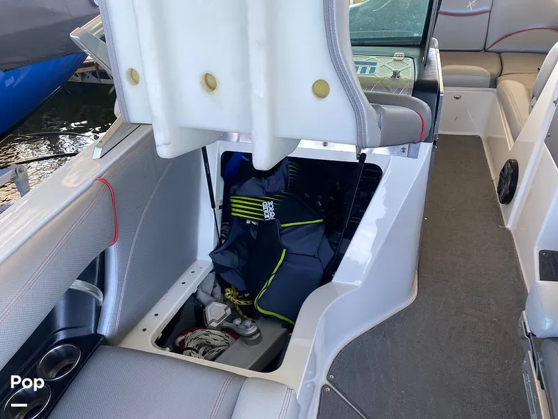 Slide: The Image of Mastercraft X46 2016 - 9903678