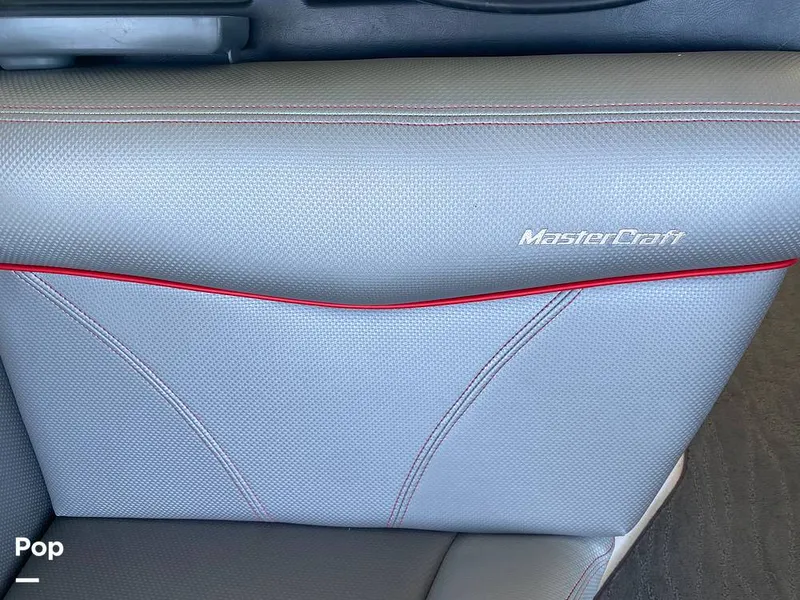 Slide: The Image of Mastercraft X46 2016 - 9903673