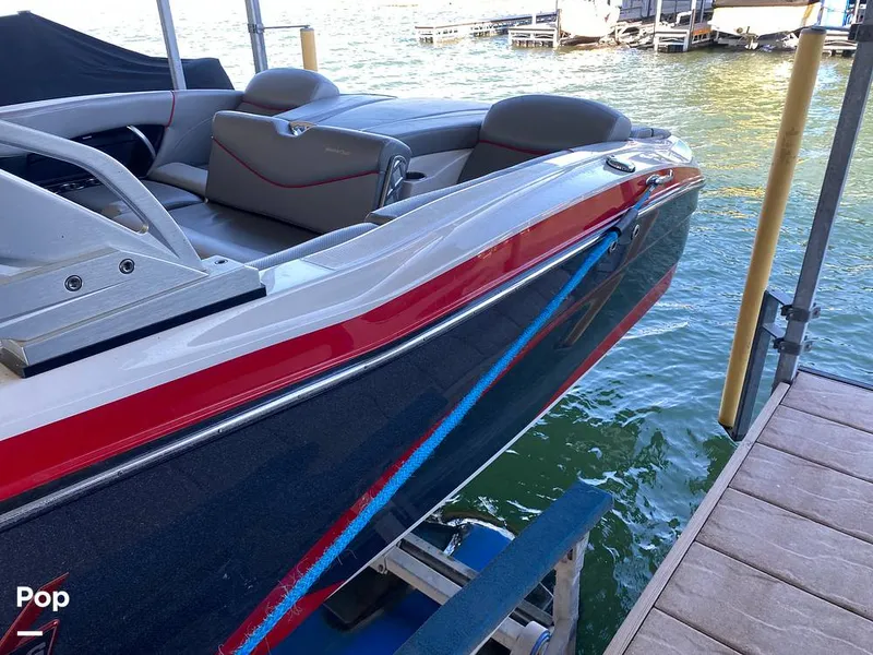 Slide: The Image of Mastercraft X46 2016 - 9903896