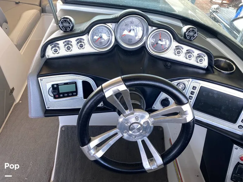 Slide: The Image of Mastercraft X46 2016 - 9903667