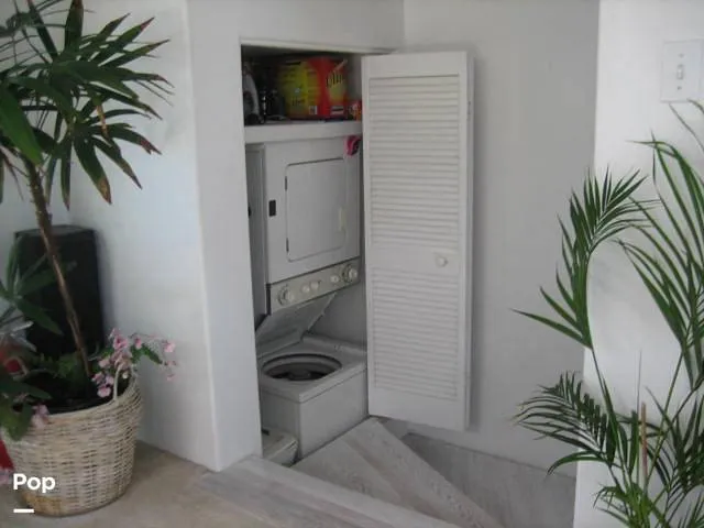 Slide: The Image of Custom 55' Motor Yacht 1994 - 10972830